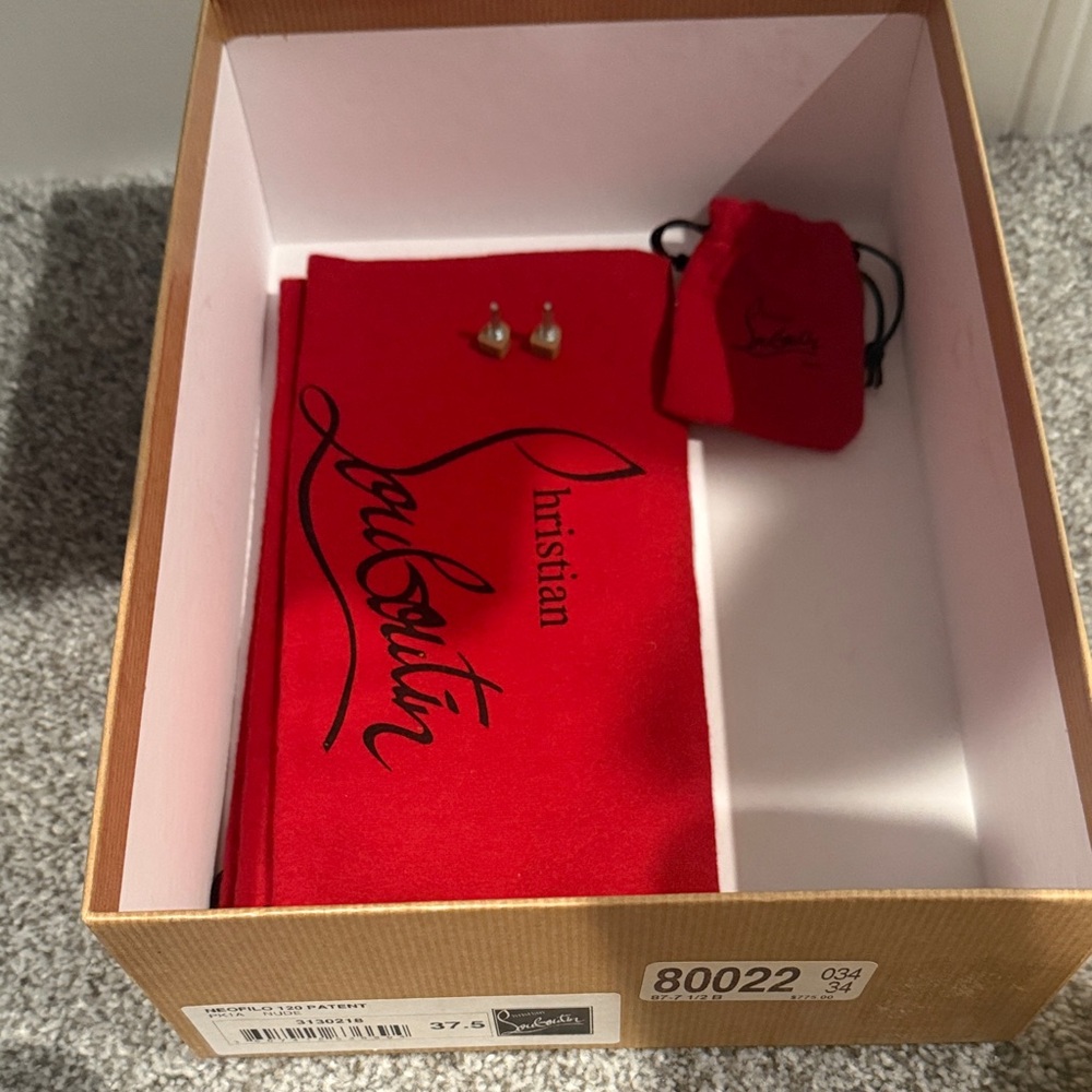 Christian Louboutin Pumps - Picture 8 of 10